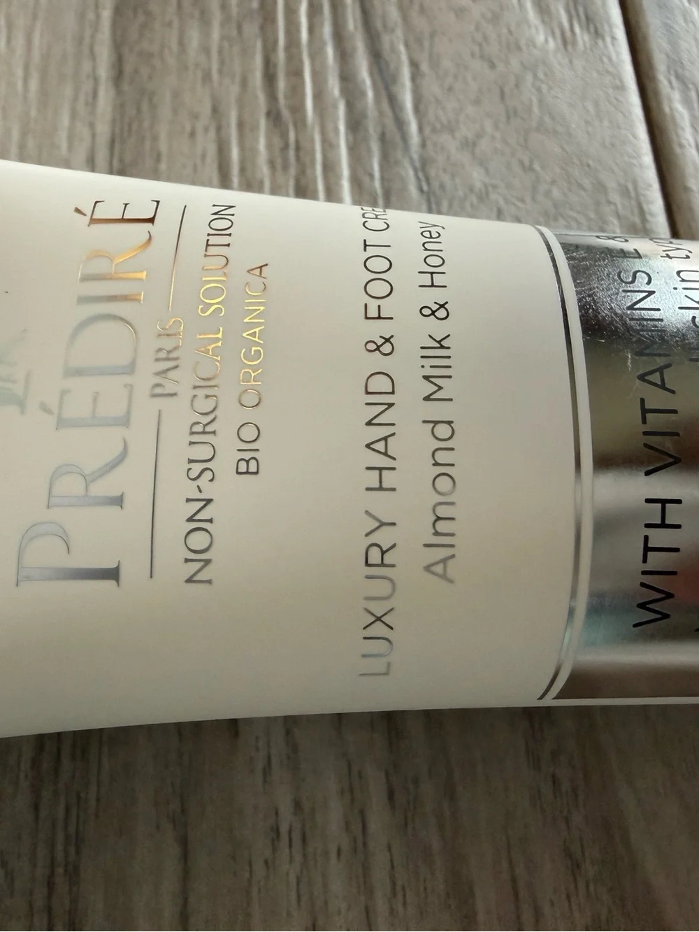 Predire Paris Luxury Hand & Foot Cream - Almond Milk & Honey Scent 125 ml
